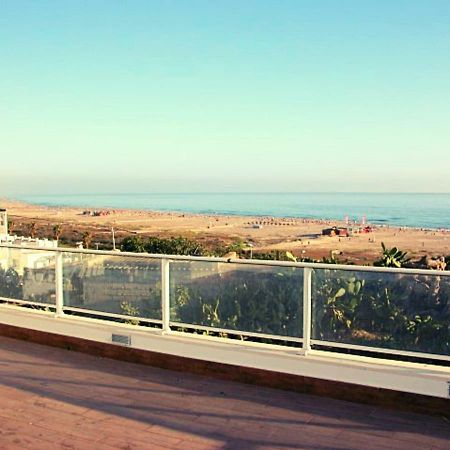 Apartamentos Guga Rta A Ca 00267 At Edif Complejo 2 Llaves Playa Conil De La Frontera Dış mekan fotoğraf