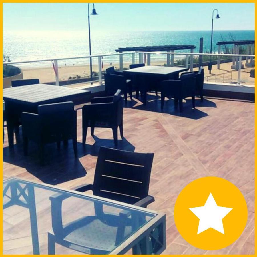 Apartamentos Guga Rta A Ca 00267 At Edif Complejo 2 Llaves Playa Conil De La Frontera Dış mekan fotoğraf
